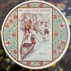 Vintage 1960's The Ladies Home Journal Small Round Keepsake Tin Pink Roses 3.5”
